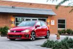 Volkswagen Golf GTI 5-Door 2017 года (NA)
